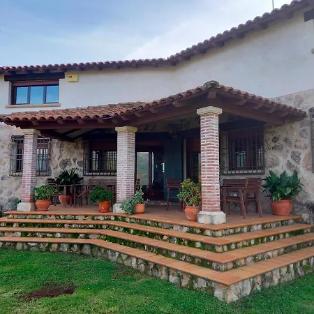 La Cirujana De Gredos Villa San Esteban Del Valle Exterior photo