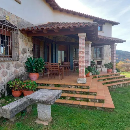La Cirujana De Gredos Villa San Esteban Del Valle Exterior photo
